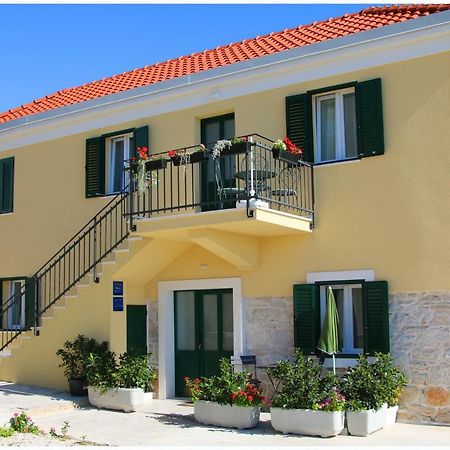 Apartmani Baranovic Primošten Exterior foto