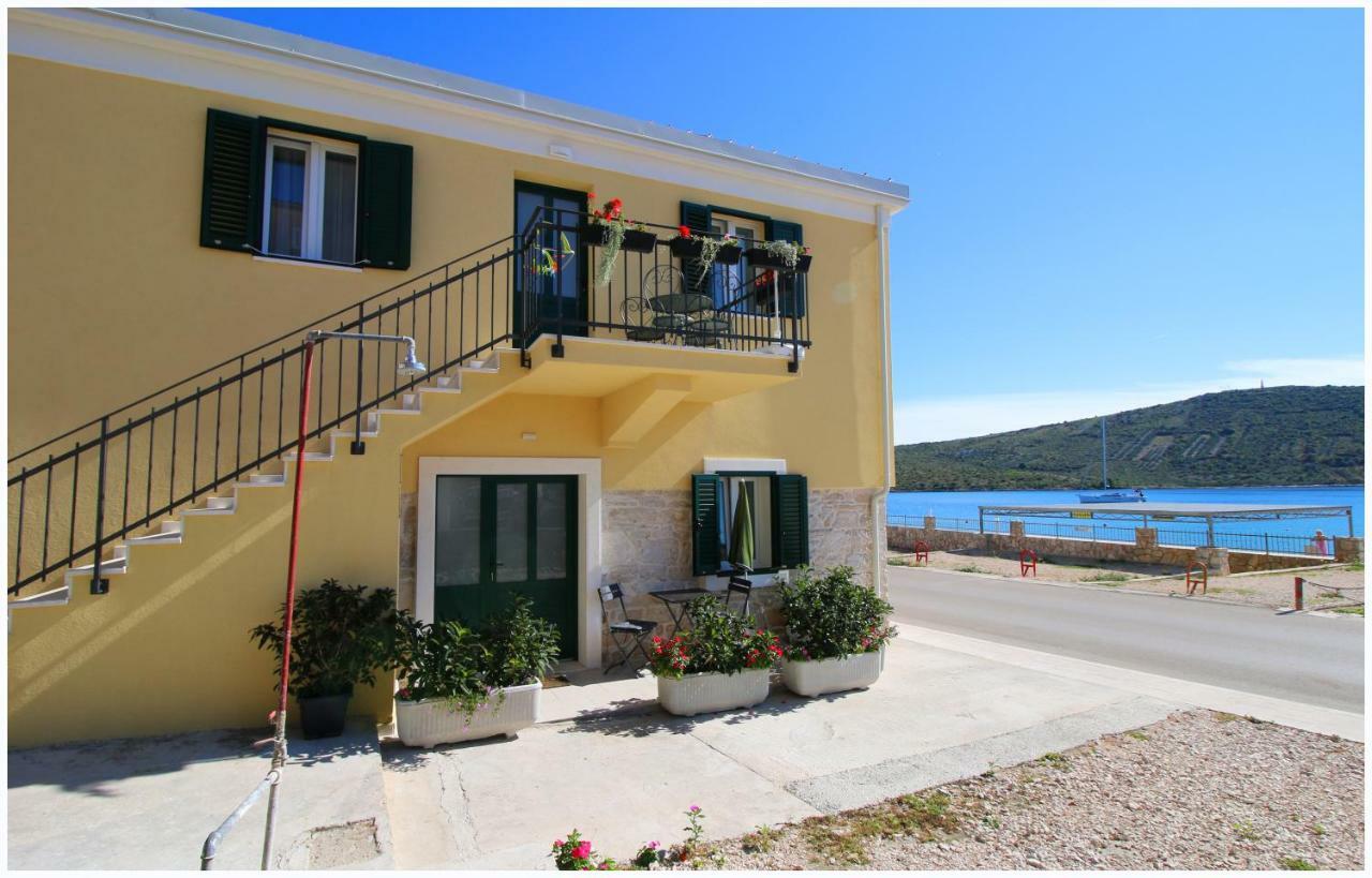 Apartmani Baranovic Primošten Exterior foto
