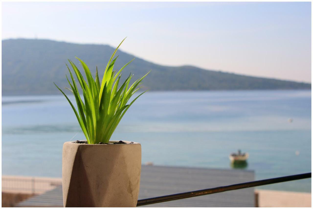 Apartmani Baranovic Primošten Exterior foto