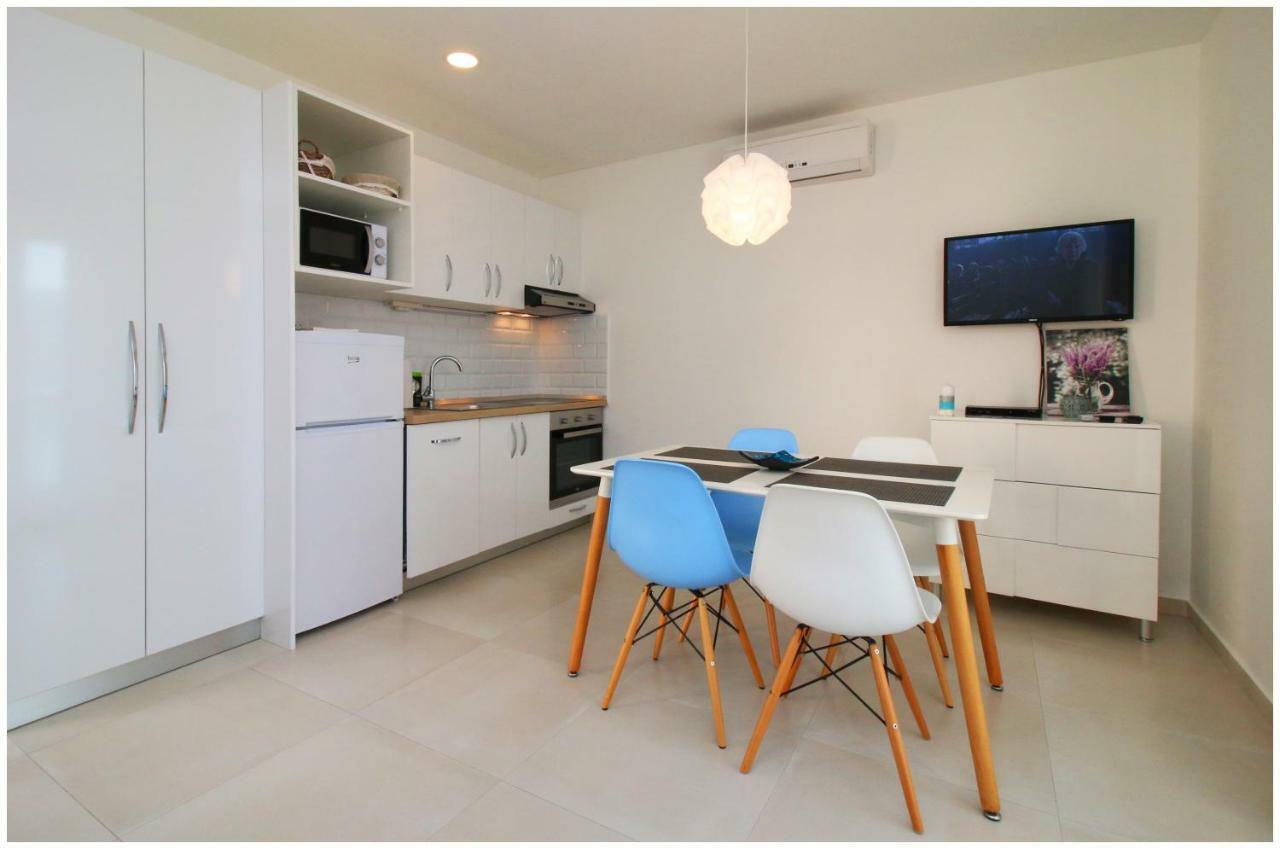 Apartmani Baranovic Primošten Exterior foto