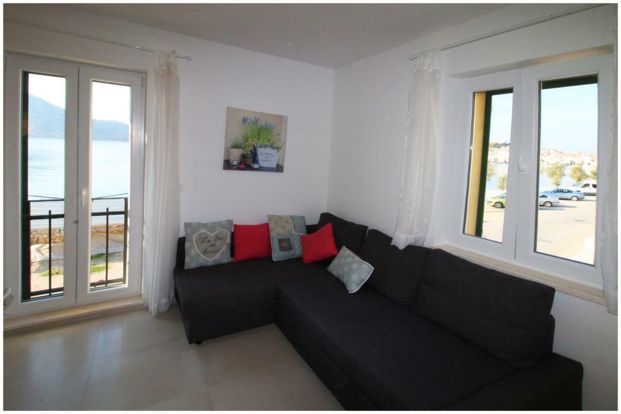 Apartmani Baranovic Primošten Exterior foto